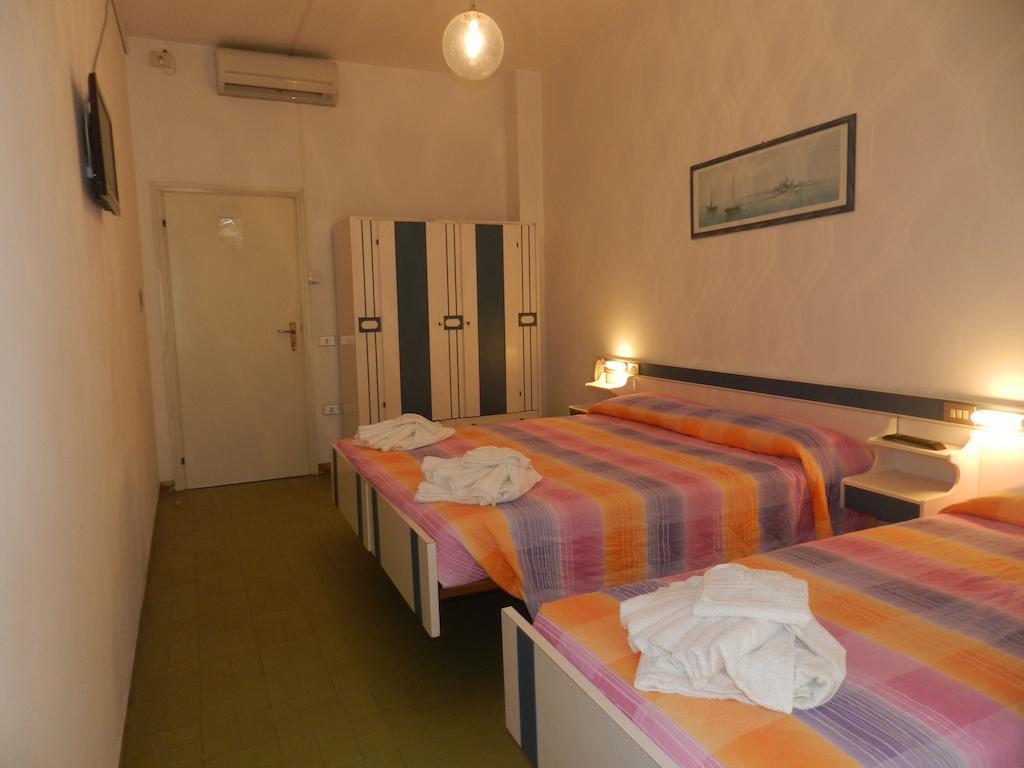 Hotel Michelangelo Bellaria-Igea Marina Pokój zdjęcie