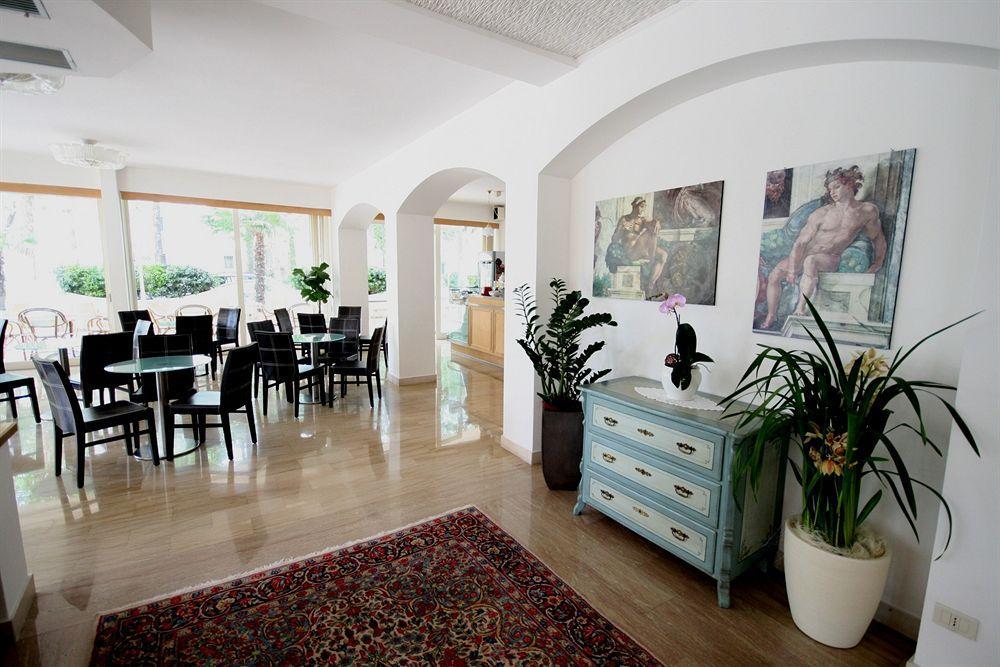 Hotel Michelangelo Bellaria-Igea Marina Zewnętrze zdjęcie