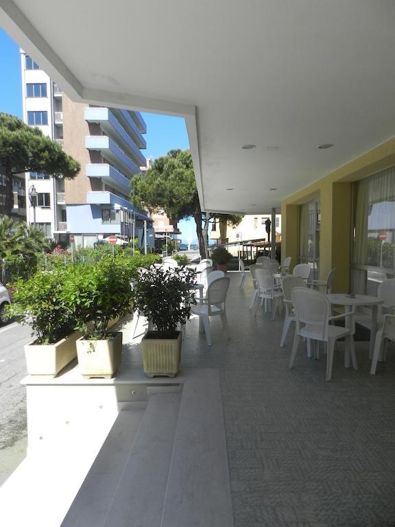 Hotel Michelangelo Bellaria-Igea Marina Zewnętrze zdjęcie