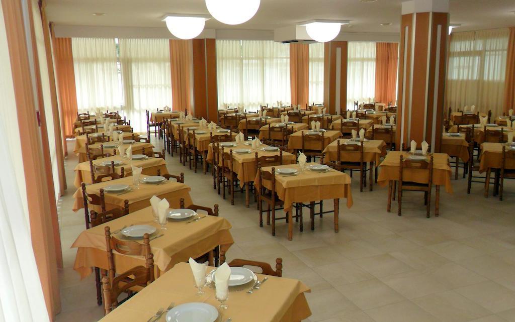 Hotel Michelangelo Bellaria-Igea Marina Zewnętrze zdjęcie